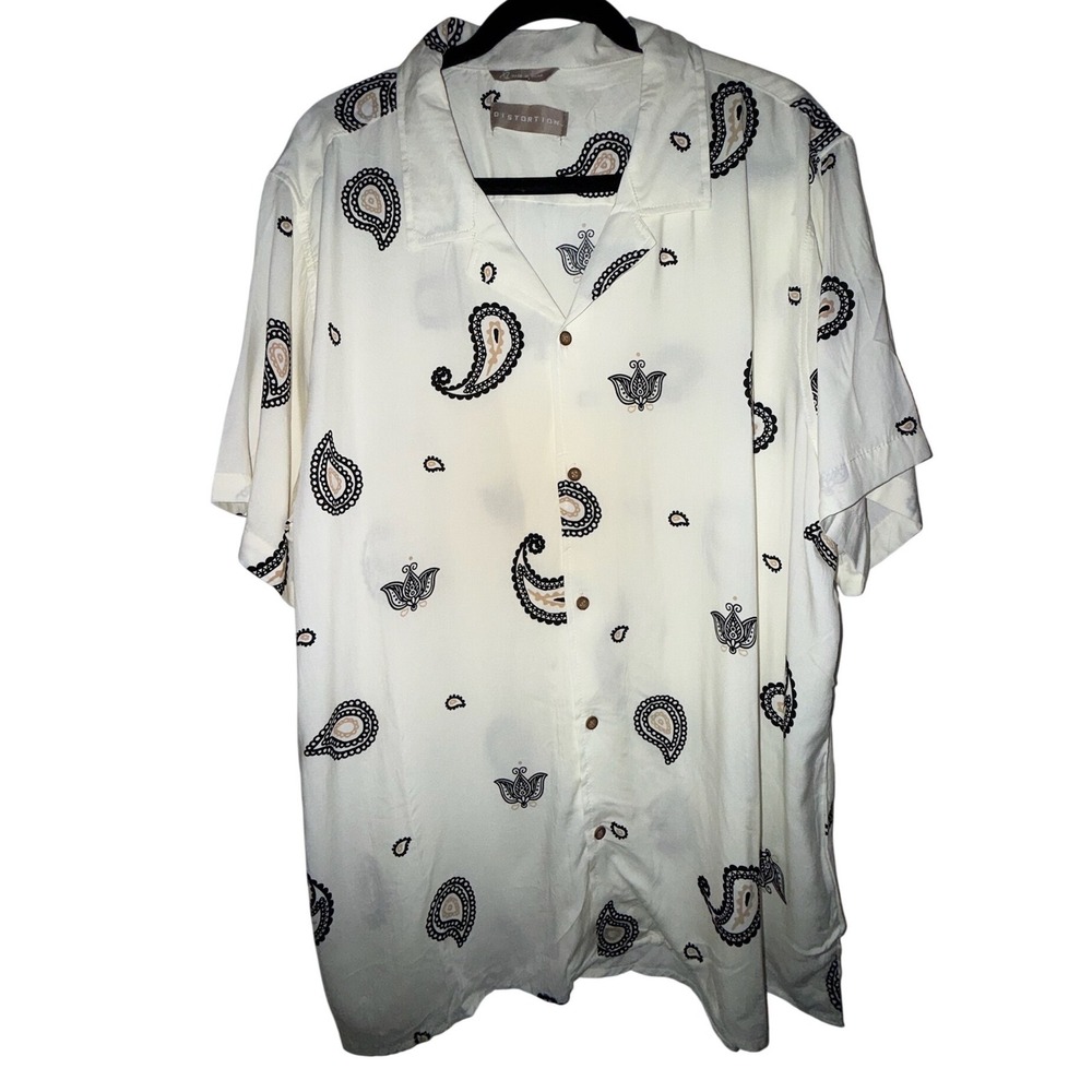 Distortion Mens XL White Paisley Rayon Short Sleeve Camp Collar Shirt